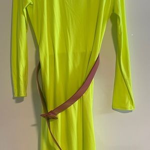 Dress belted